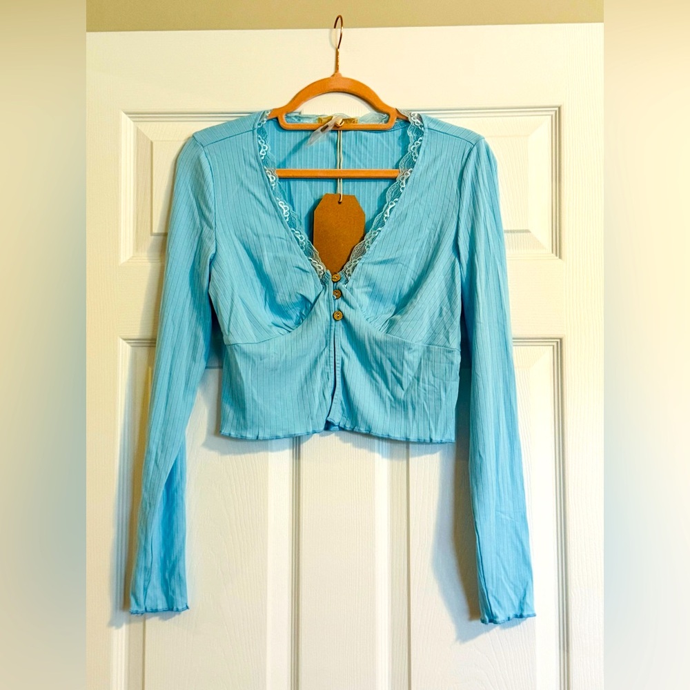 NWT Listicle Women's Blue Long Sleeve Top size medium